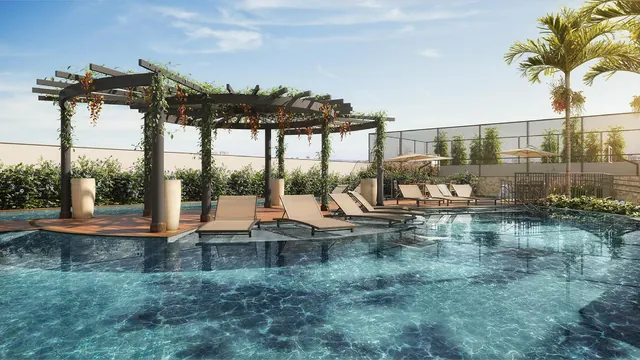 Perspectiva artística da piscina adulto com deck molhado e pergolado